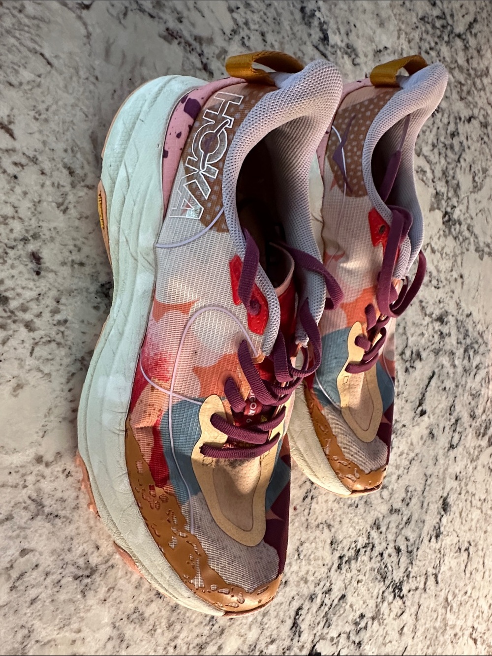 Size 8 Hoka Speed Goat 6 Proba pink orange rust color